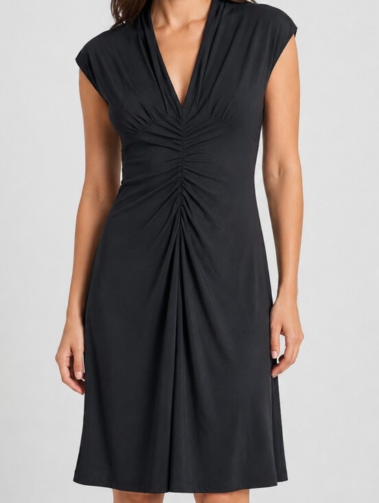 Trina Turk Dresses & Skirts - Trina Turk Black Ruched Cocktail Dress 8